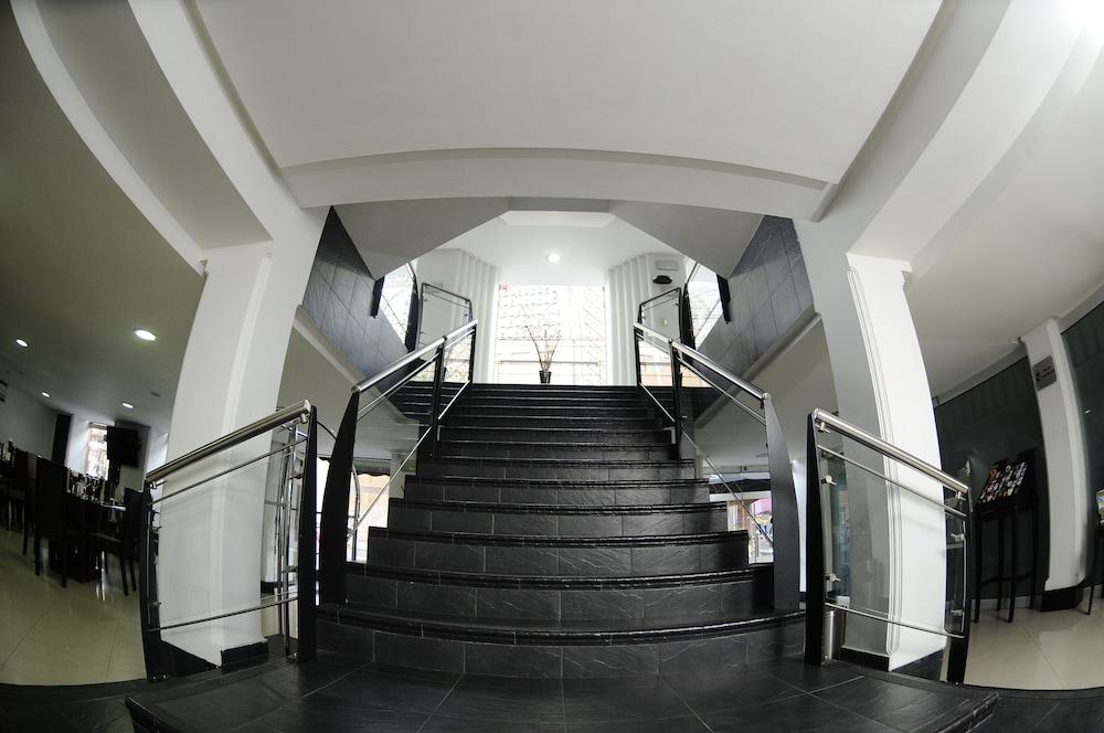El Porton De San Joaquin Hotel Medellín Buitenkant foto